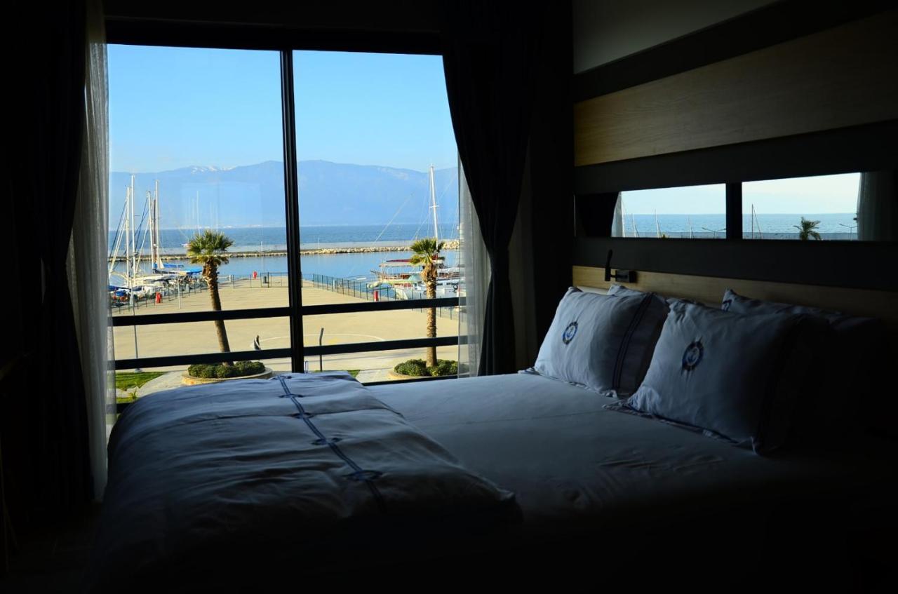 Burhaniye Marina Boutique Hotel Luaran gambar
